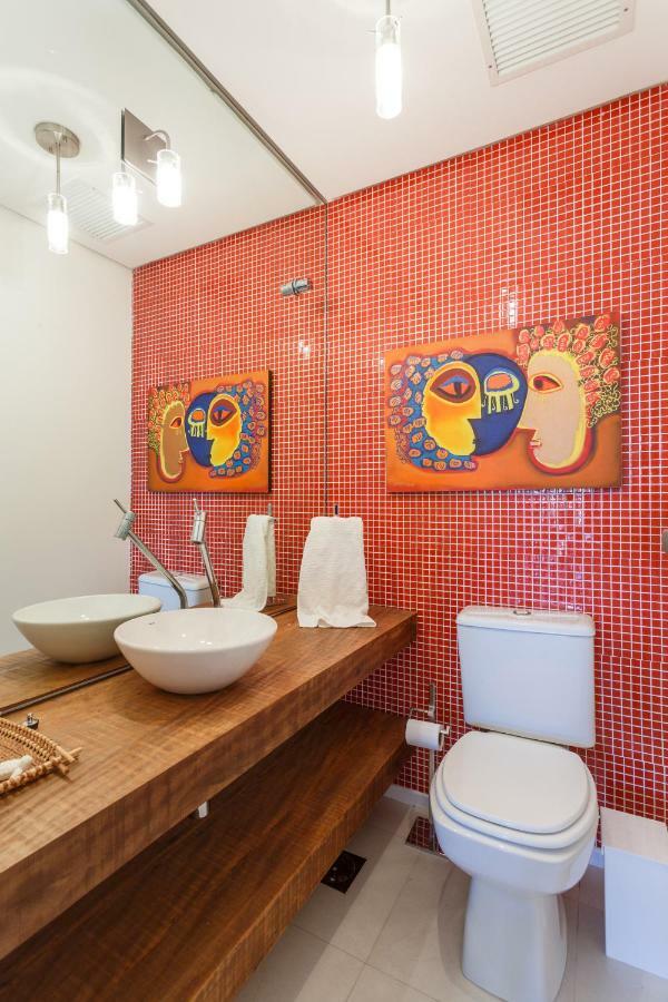 Apartamento com 4 suítes pé na areia Florianopolis Exterior foto